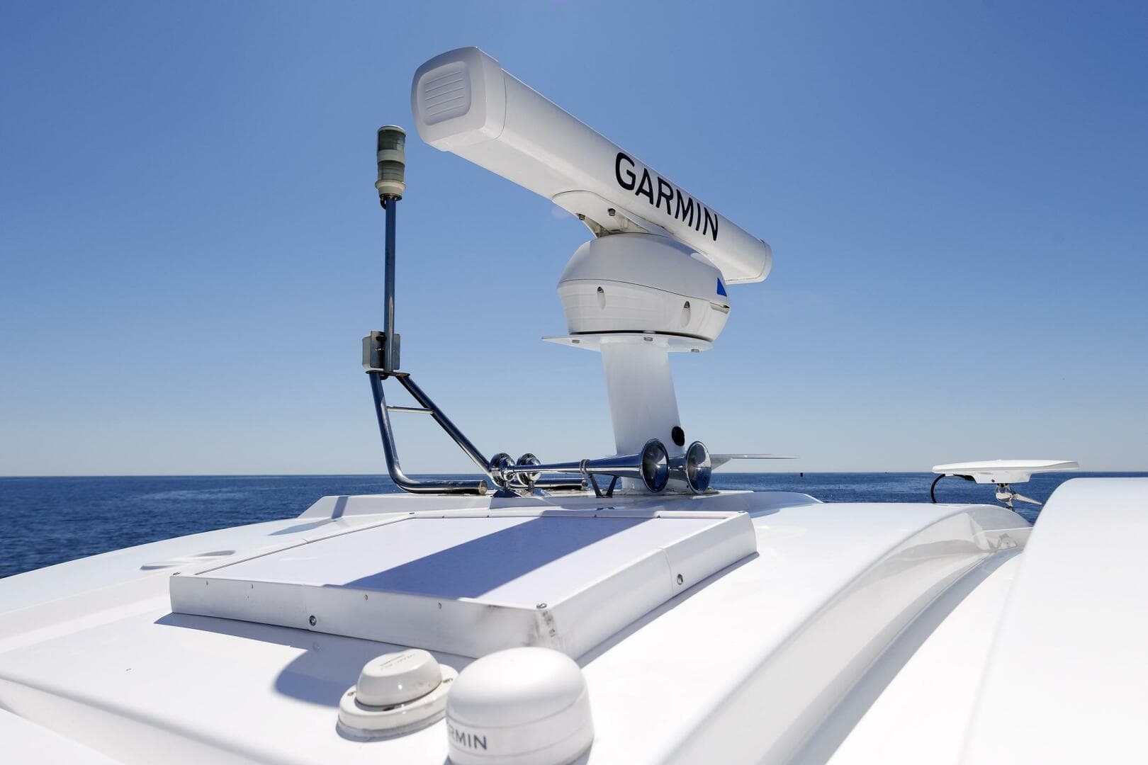 2021 Cruisers Yachts — photo 53