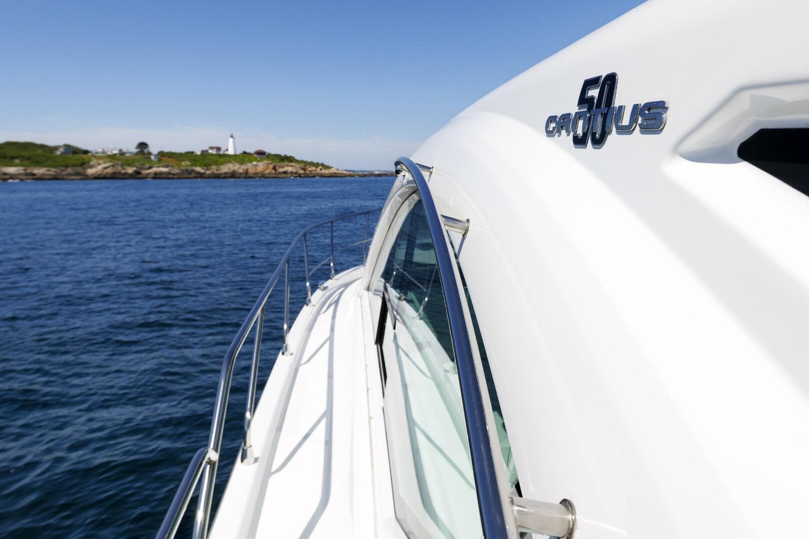 2021 Cruisers Yachts — photo 45