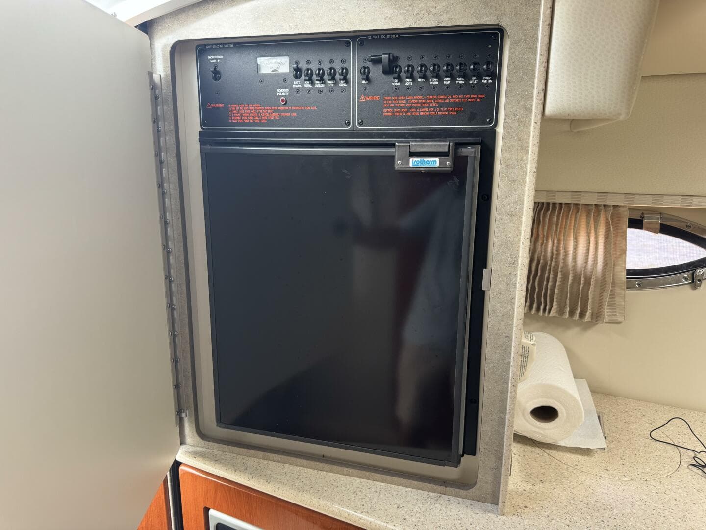 2007 Formula 330 Sun Sport — photo 27