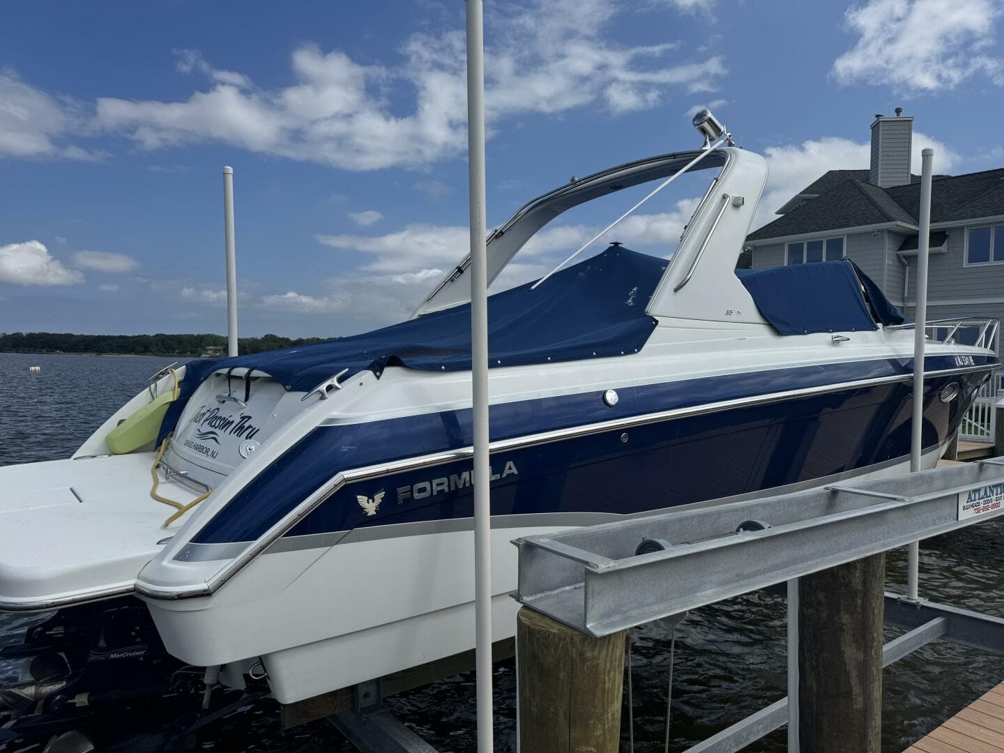 2007 Formula 330 Sun Sport — photo 7