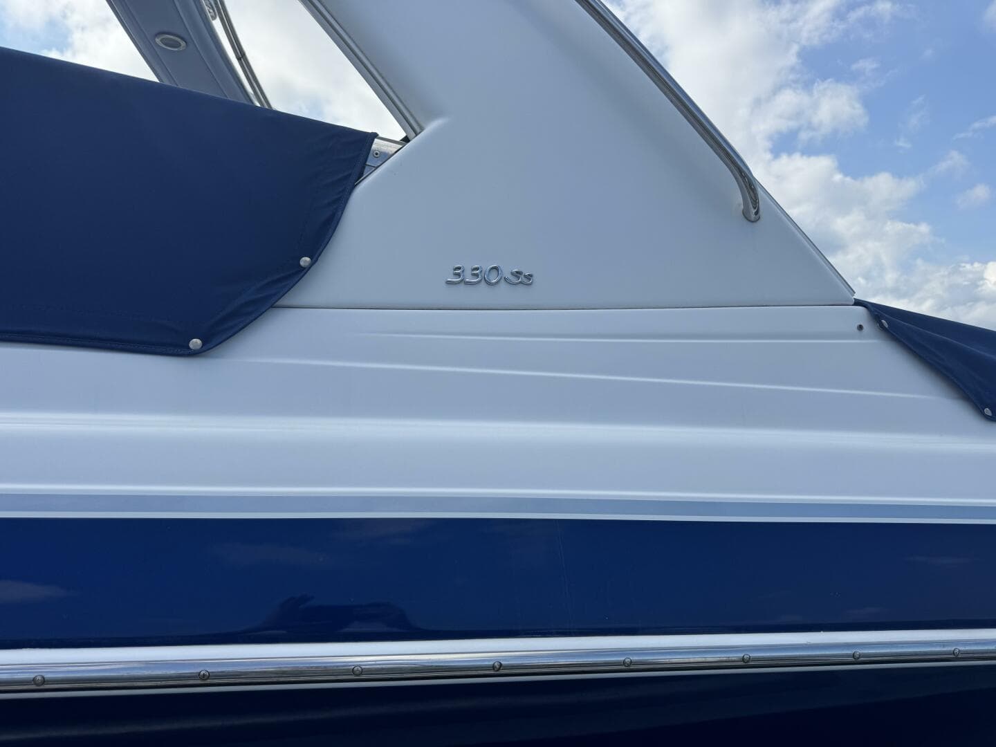 2007 Formula 330 Sun Sport — photo 32