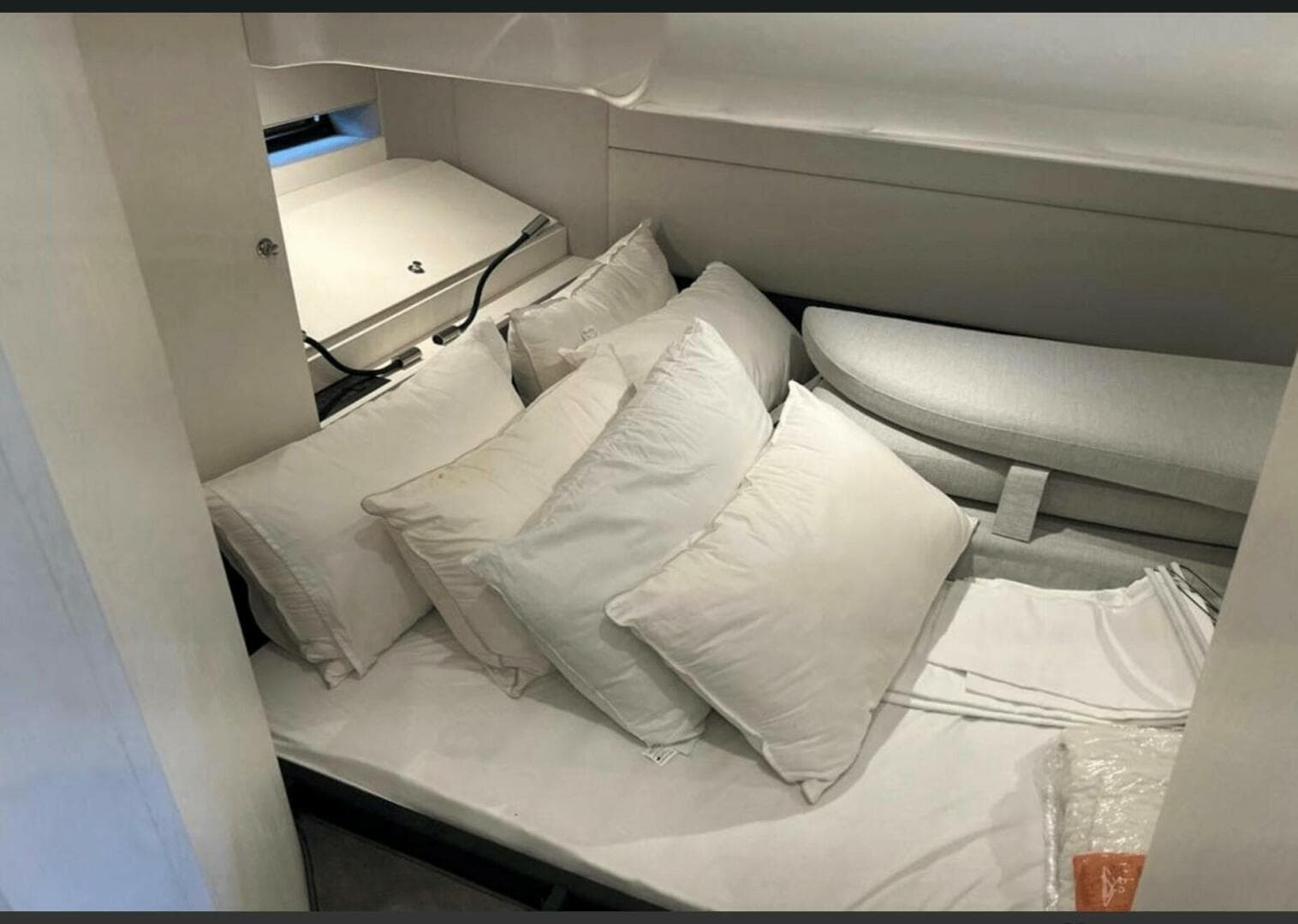 2022 Azimut Verve 42 — photo 22