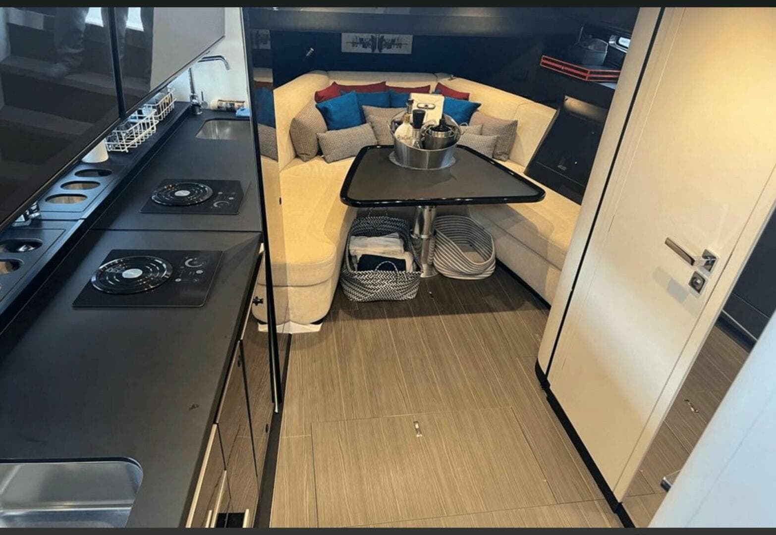 2022 Azimut Verve 42 — photo 18