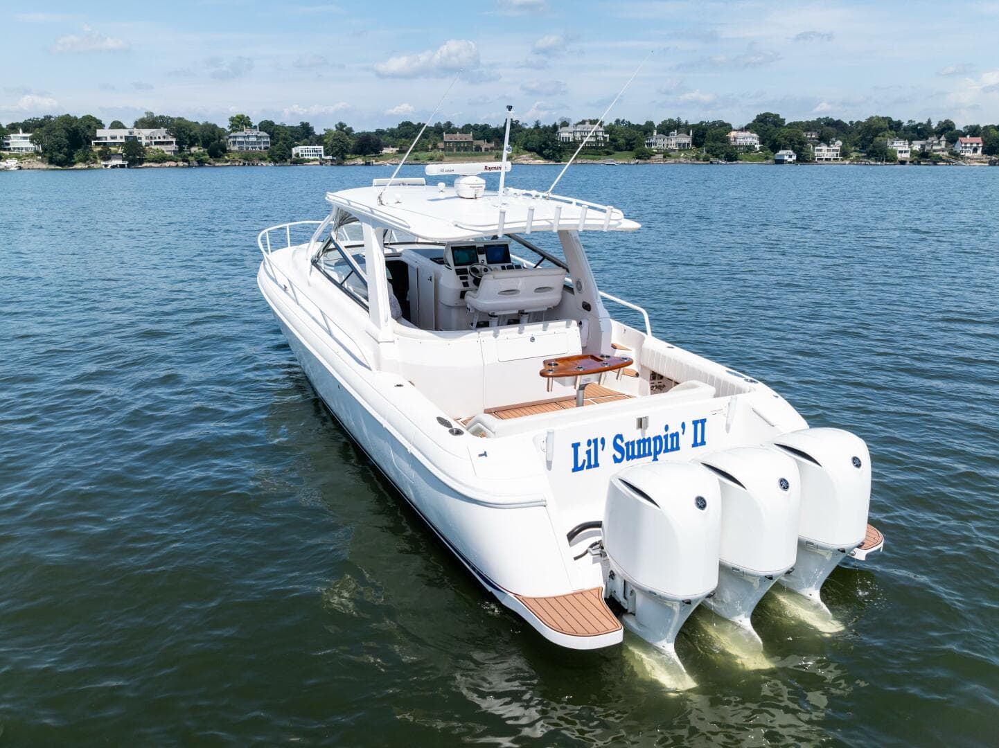2015 Intrepid 430 Sport Yacht — photo 5