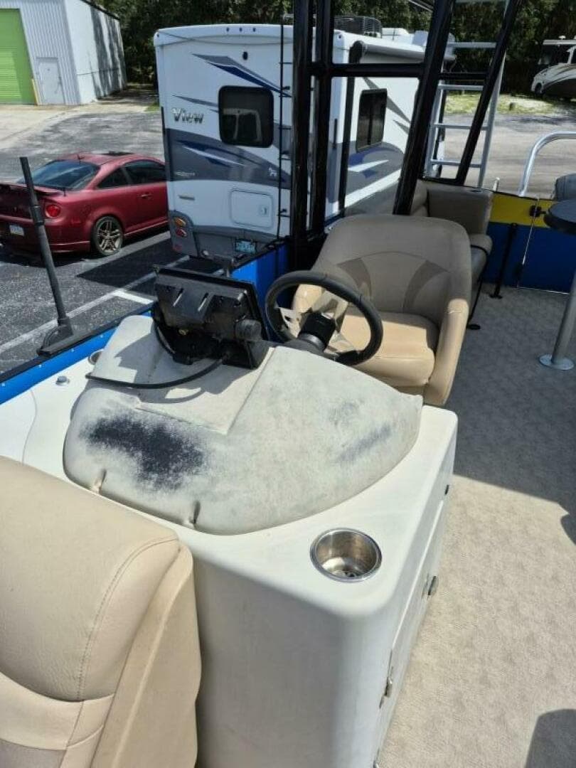 2021 Bahama Commercial Grade Tri-Too — photo 24