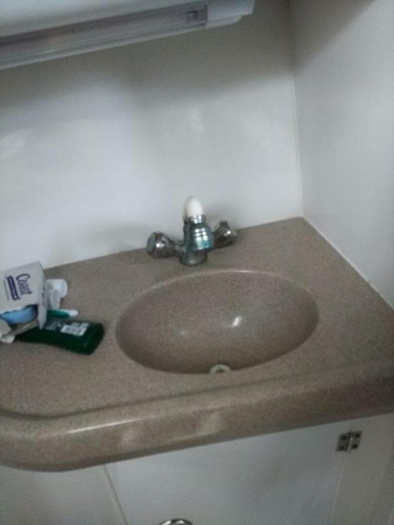 2005 Pro-Line 32 Express — photo 47