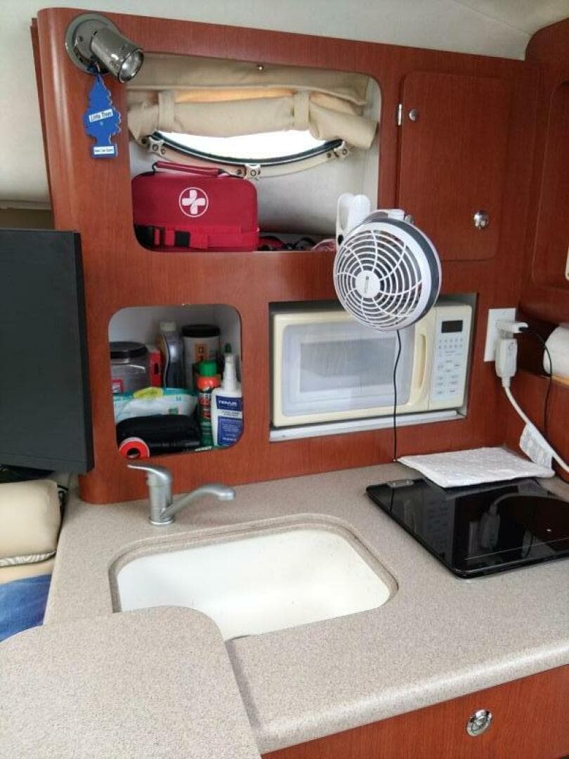 2005 Pro-Line 32 Express — photo 44