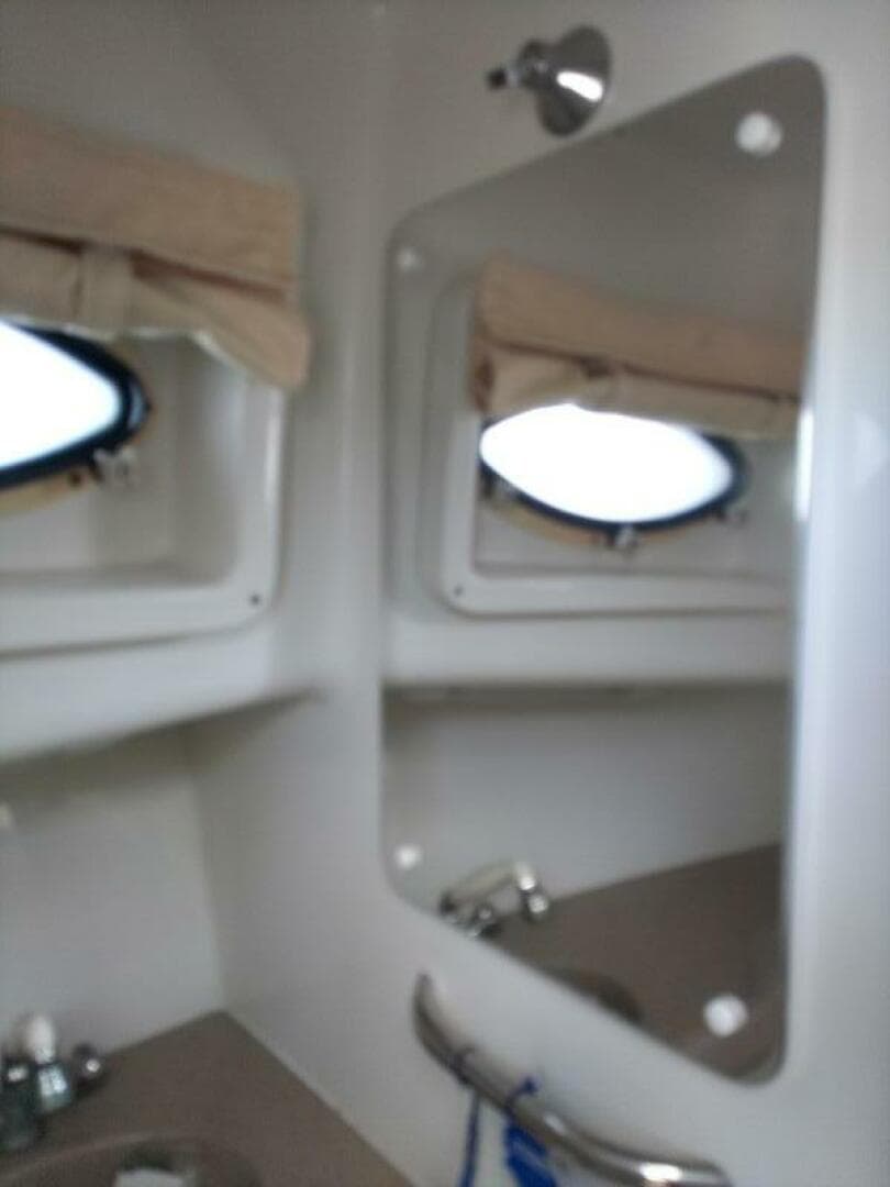 2005 Pro-Line 32 Express — photo 46