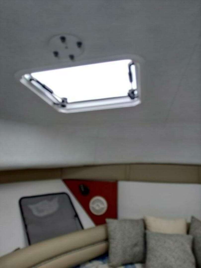 2005 Pro-Line 32 Express — photo 49