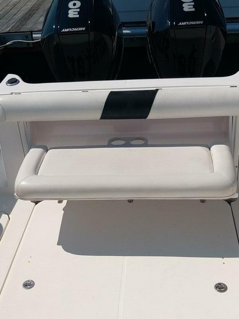 2005 Pro-Line 32 Express — photo 27