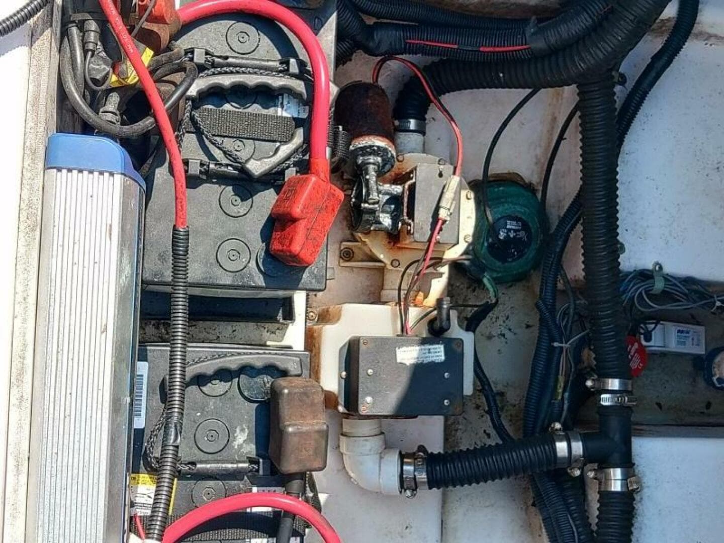 2005 Pro-Line 32 Express — photo 30