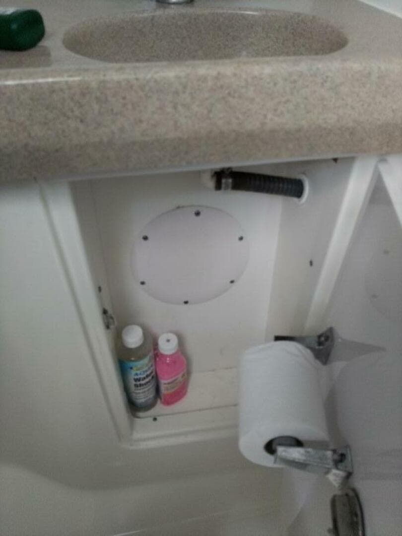 2005 Pro-Line 32 Express — photo 48