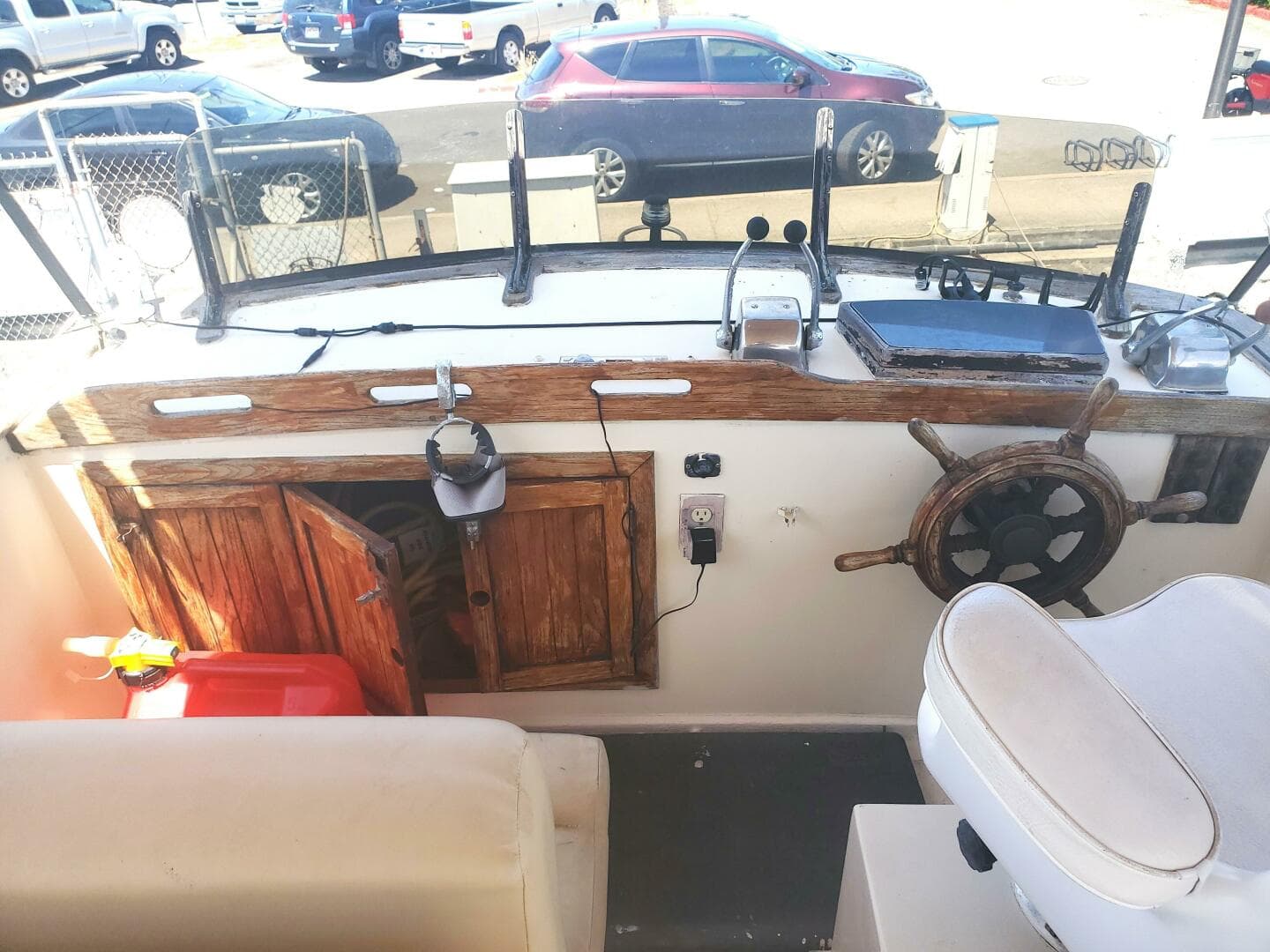 1980 Chb Double Cabin — photo 14