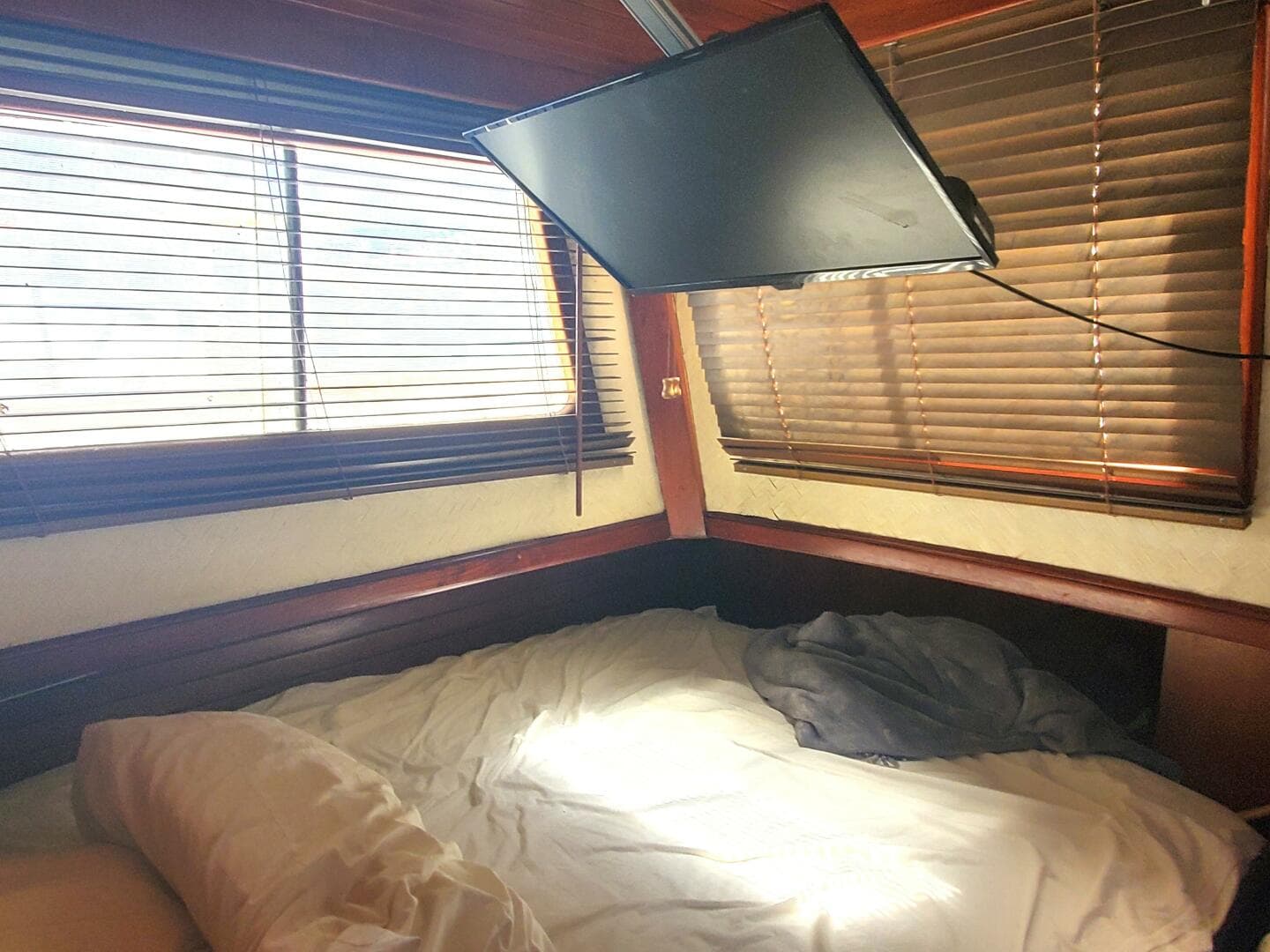 1980 Chb Double Cabin — photo 22