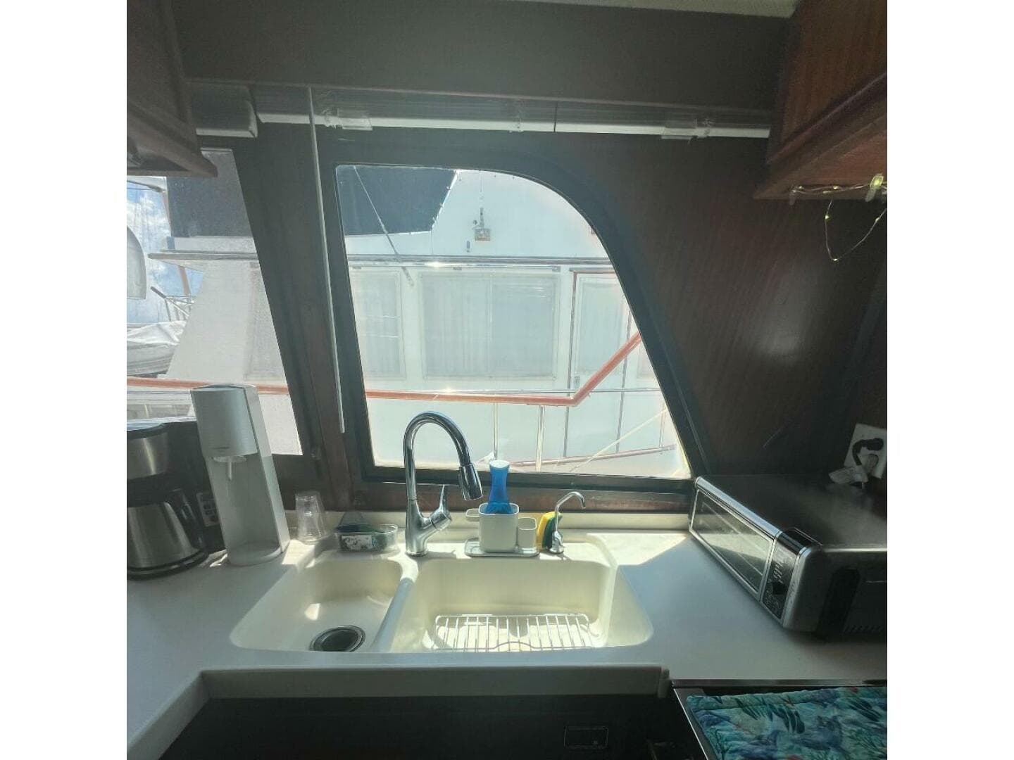 1980 Hatteras 42 Lrc — photo 9