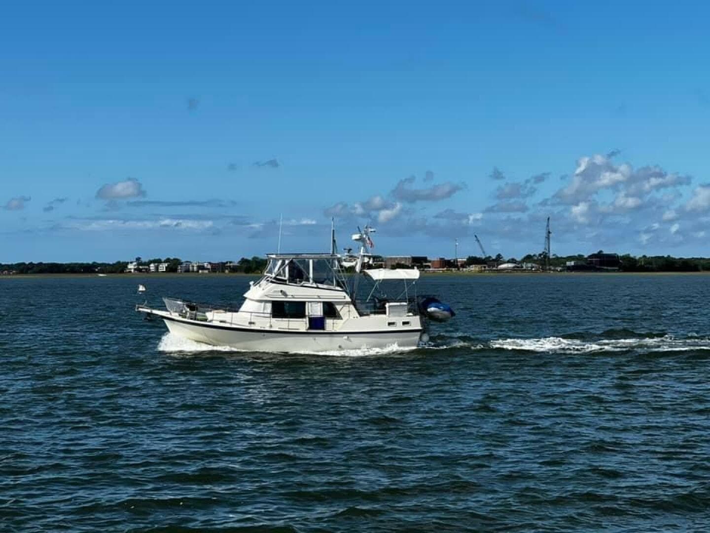 1980 Hatteras 42 Lrc — photo 2