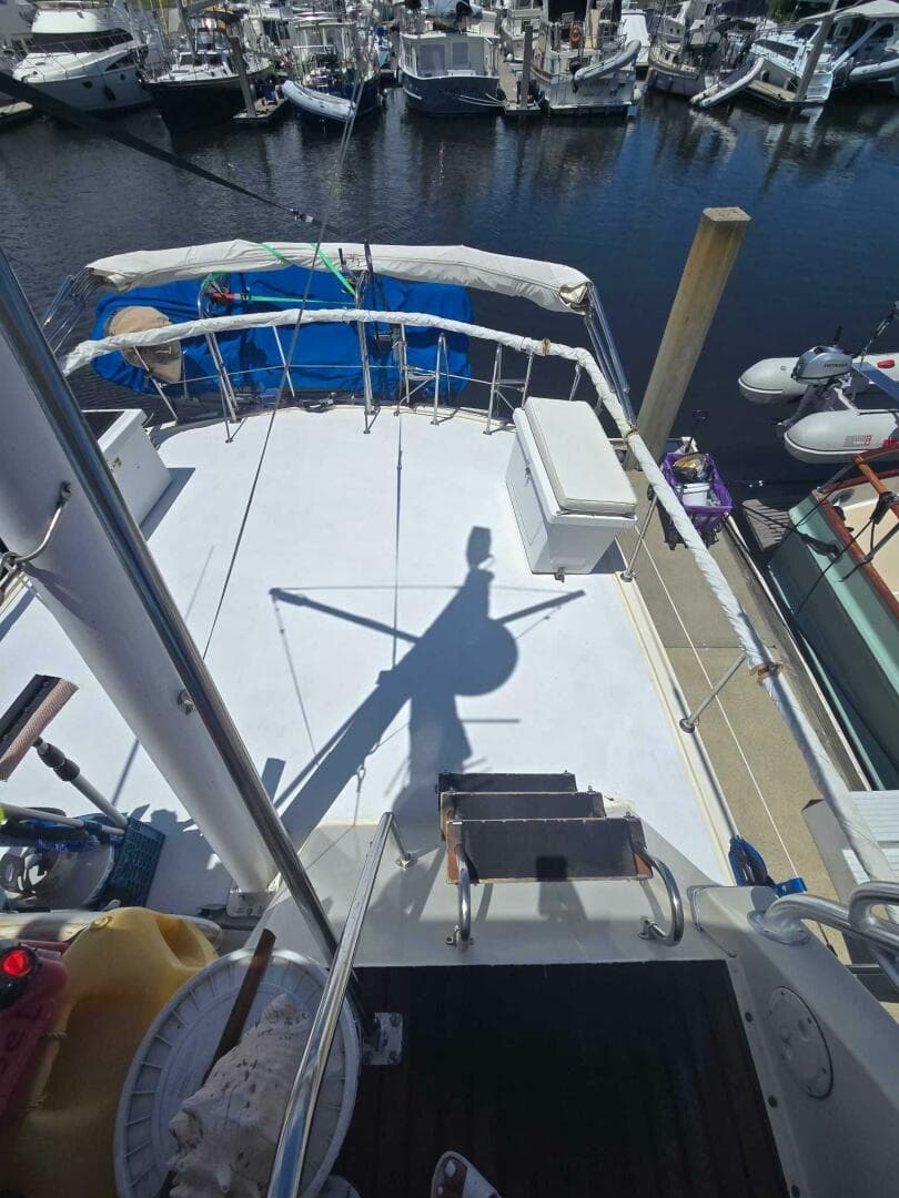 1980 Hatteras 42 Lrc — photo 40