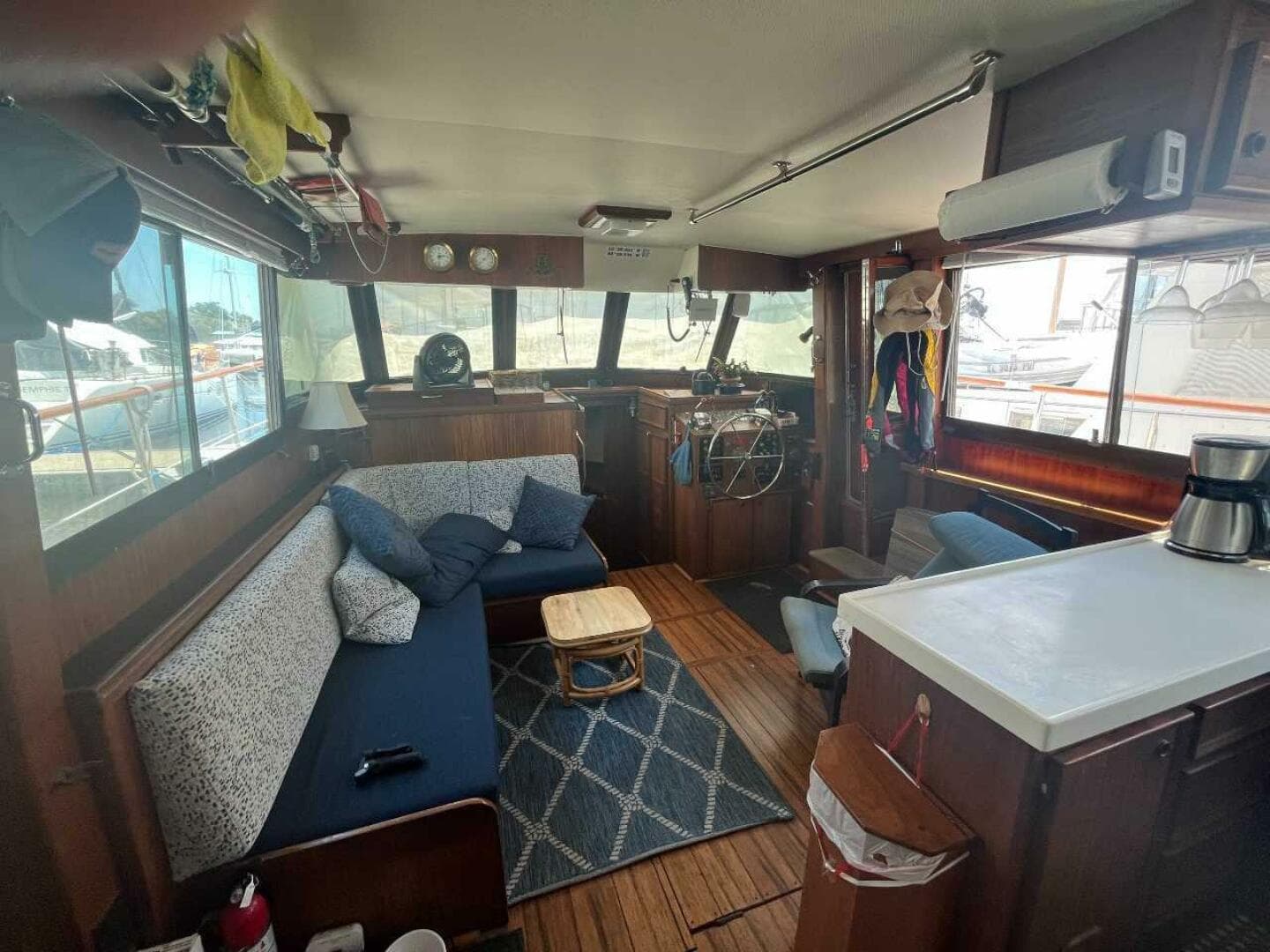 1980 Hatteras 42 Lrc — photo 7