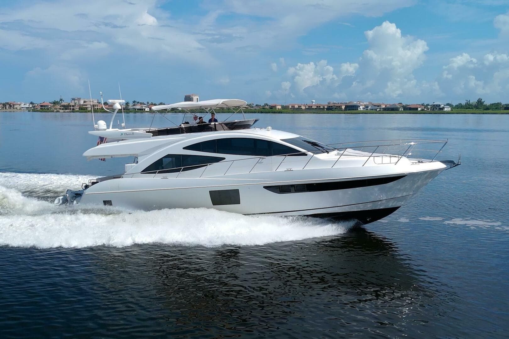 2015 Dyna Yachts 60 Pilothouse — photo 4