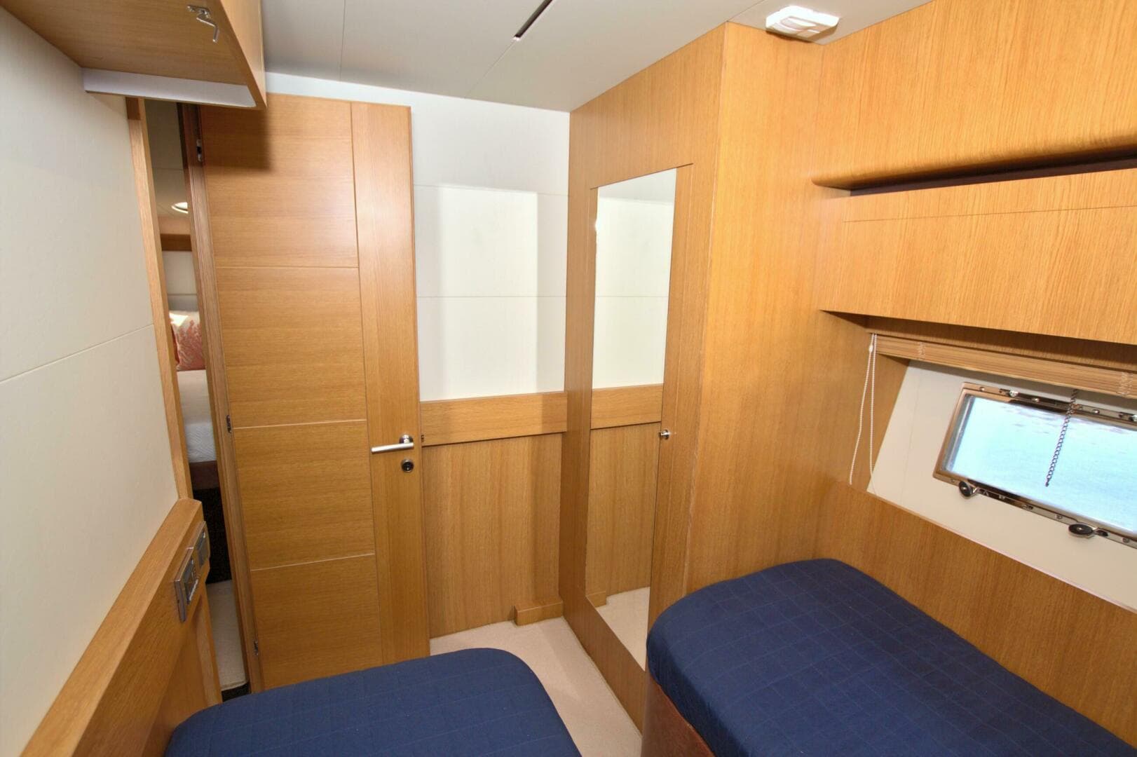 2015 Dyna Yachts 60 Pilothouse — photo 55