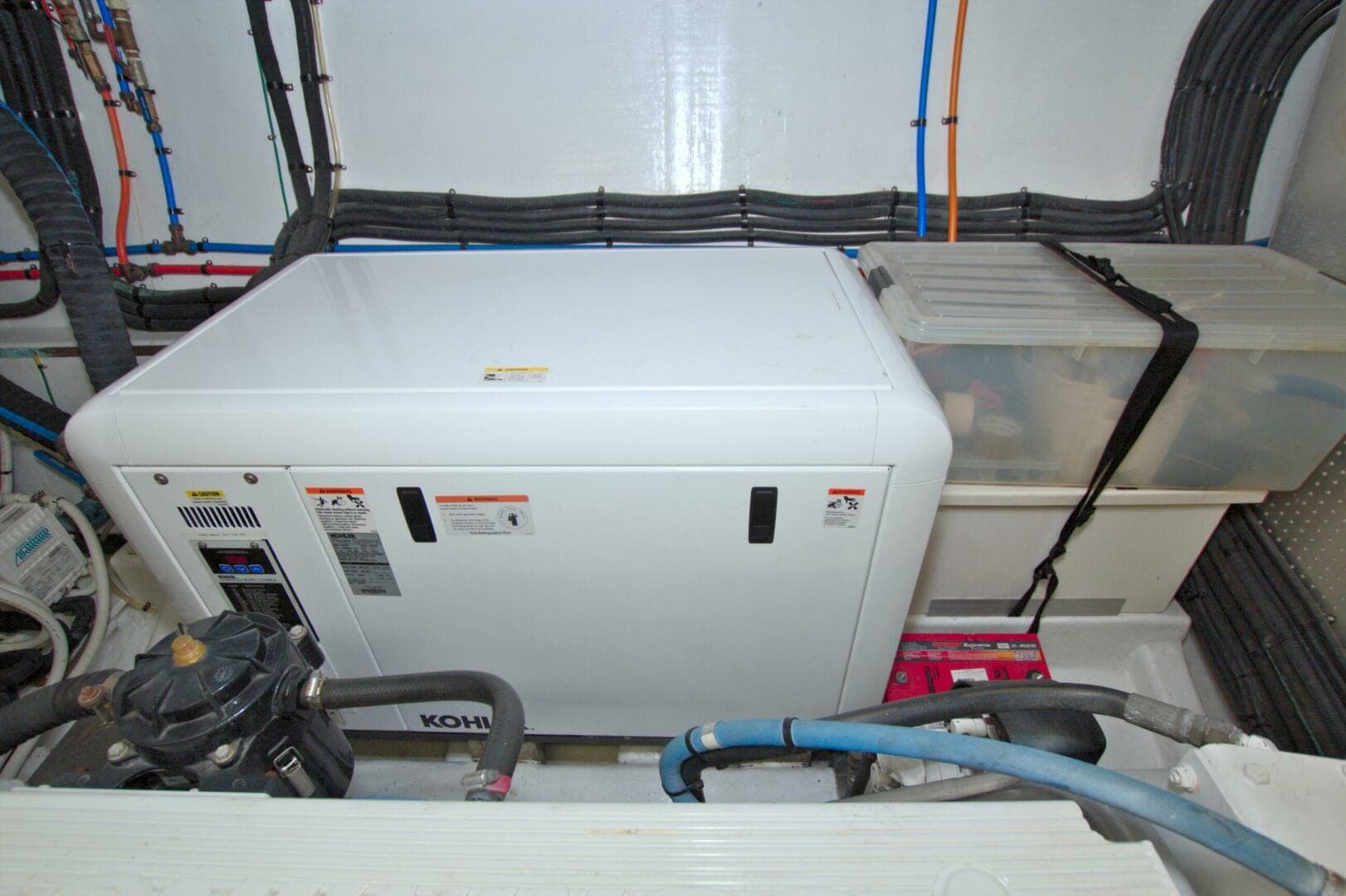 2015 Dyna Yachts 60 Pilothouse — photo 92