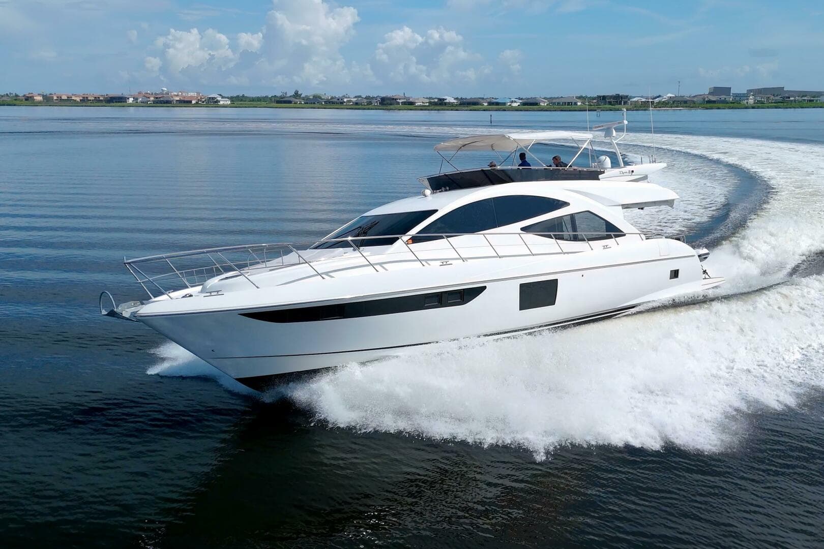 2015 Dyna Yachts 60 Pilothouse — photo 6