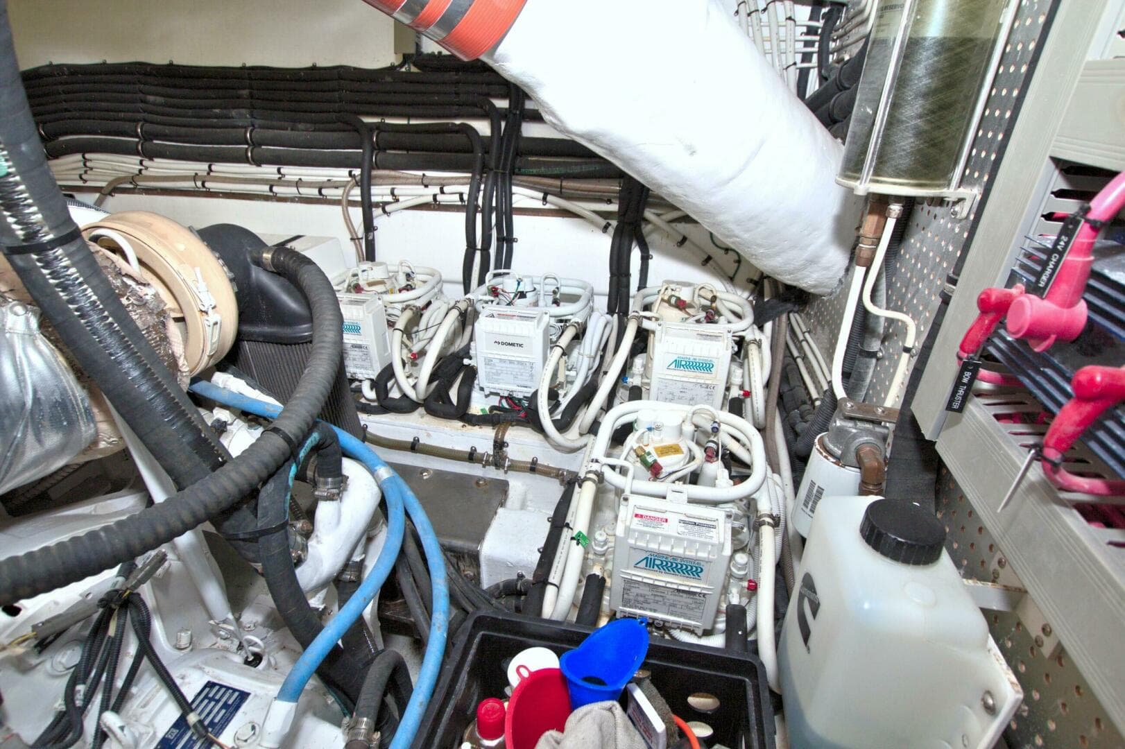 2015 Dyna Yachts 60 Pilothouse — photo 102