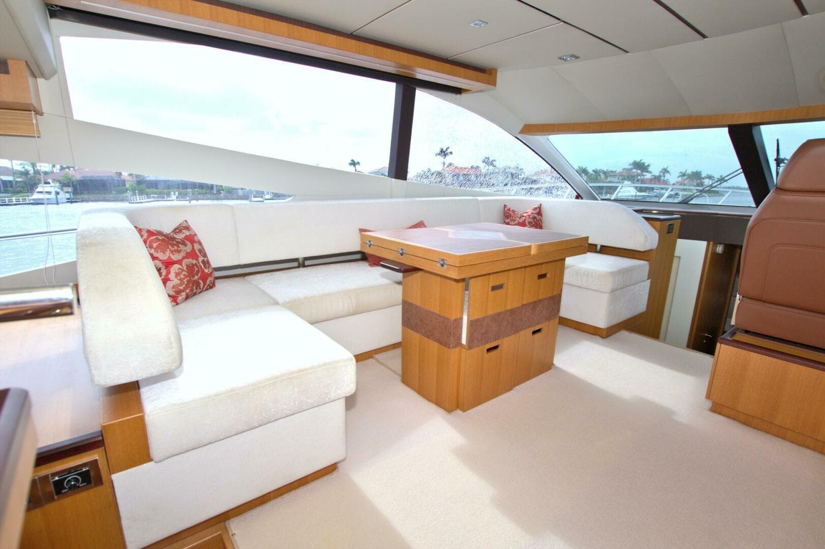 2015 Dyna Yachts 60 Pilothouse — photo 44