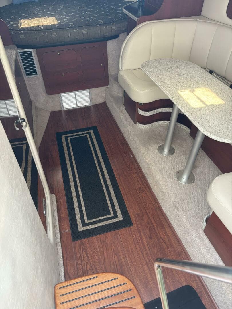 2002 Rinker 342 Fiesta Vee — photo 19