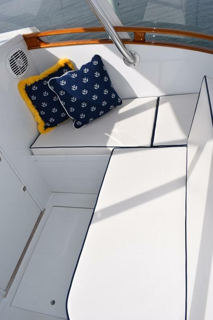 1988 Rybovich Express Walkaround — photo 6