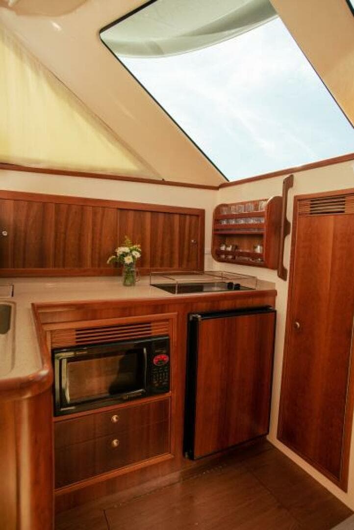 2002 Riviera 40 Flybridge — photo 4