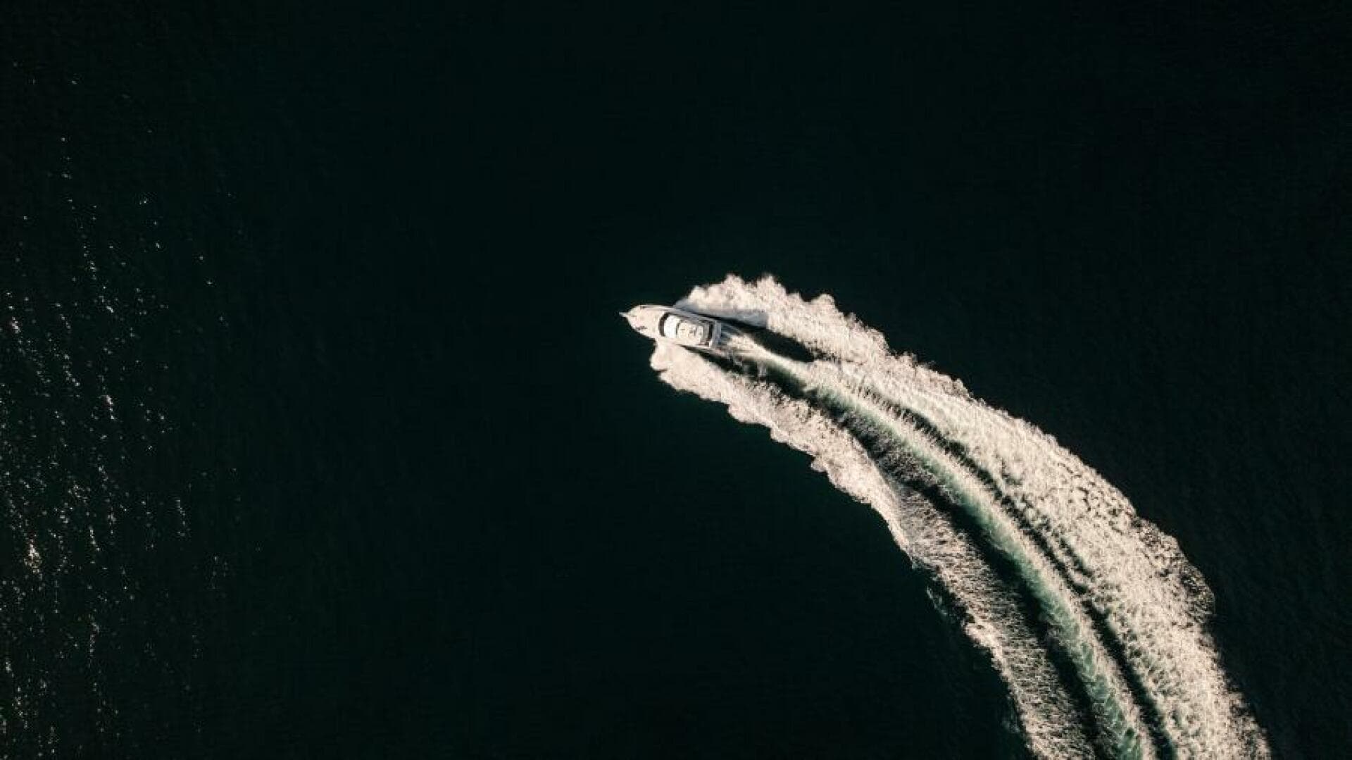 2002 Riviera 40 Flybridge — photo 24