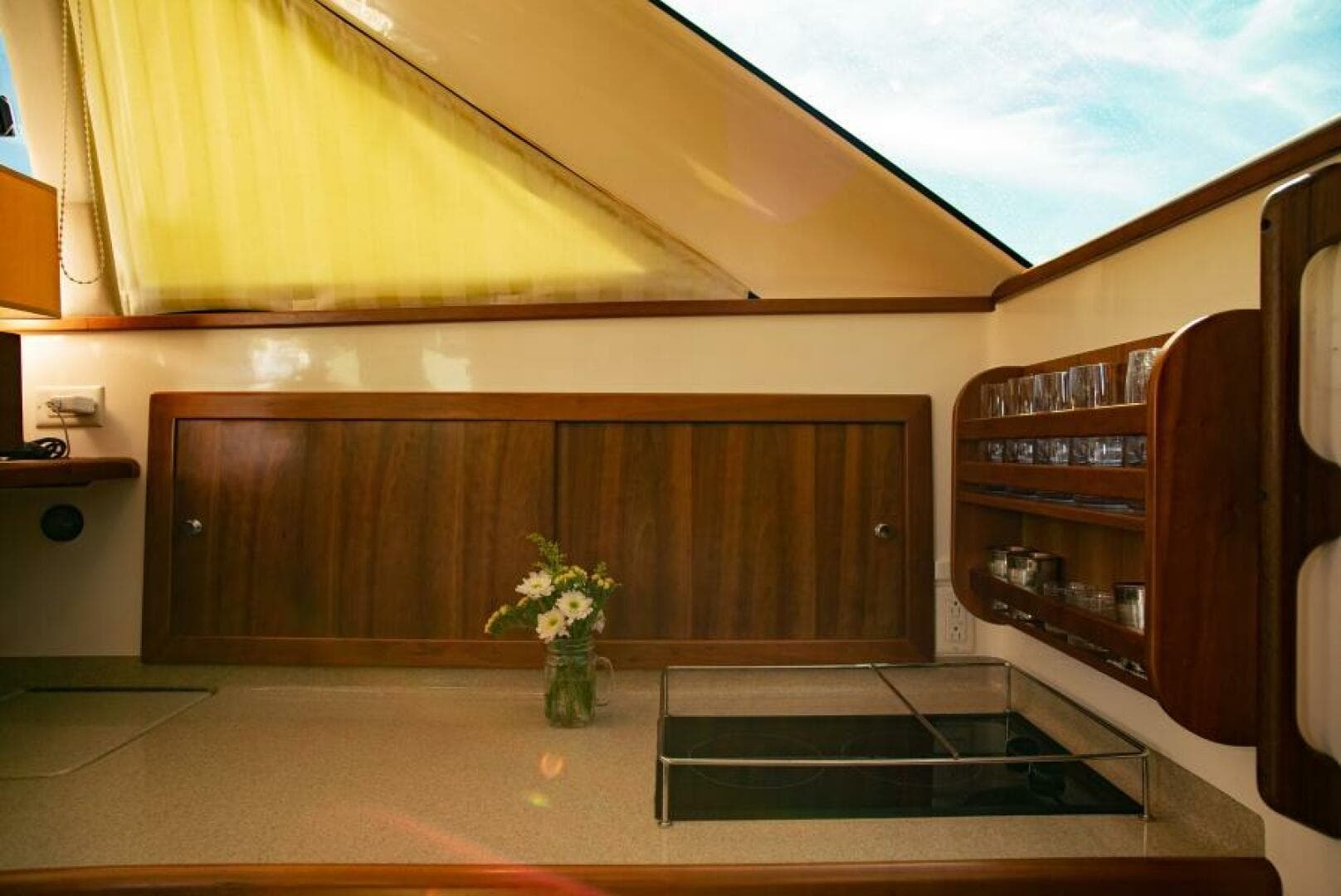 2002 Riviera 40 Flybridge — photo 9