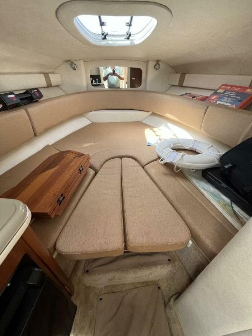 2012 Sea Ray 240 Sundancer — photo 14