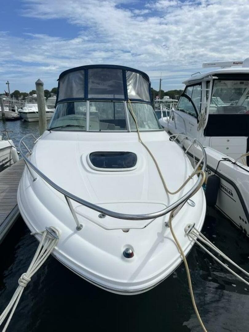 2012 Sea Ray 240 Sundancer — photo 3