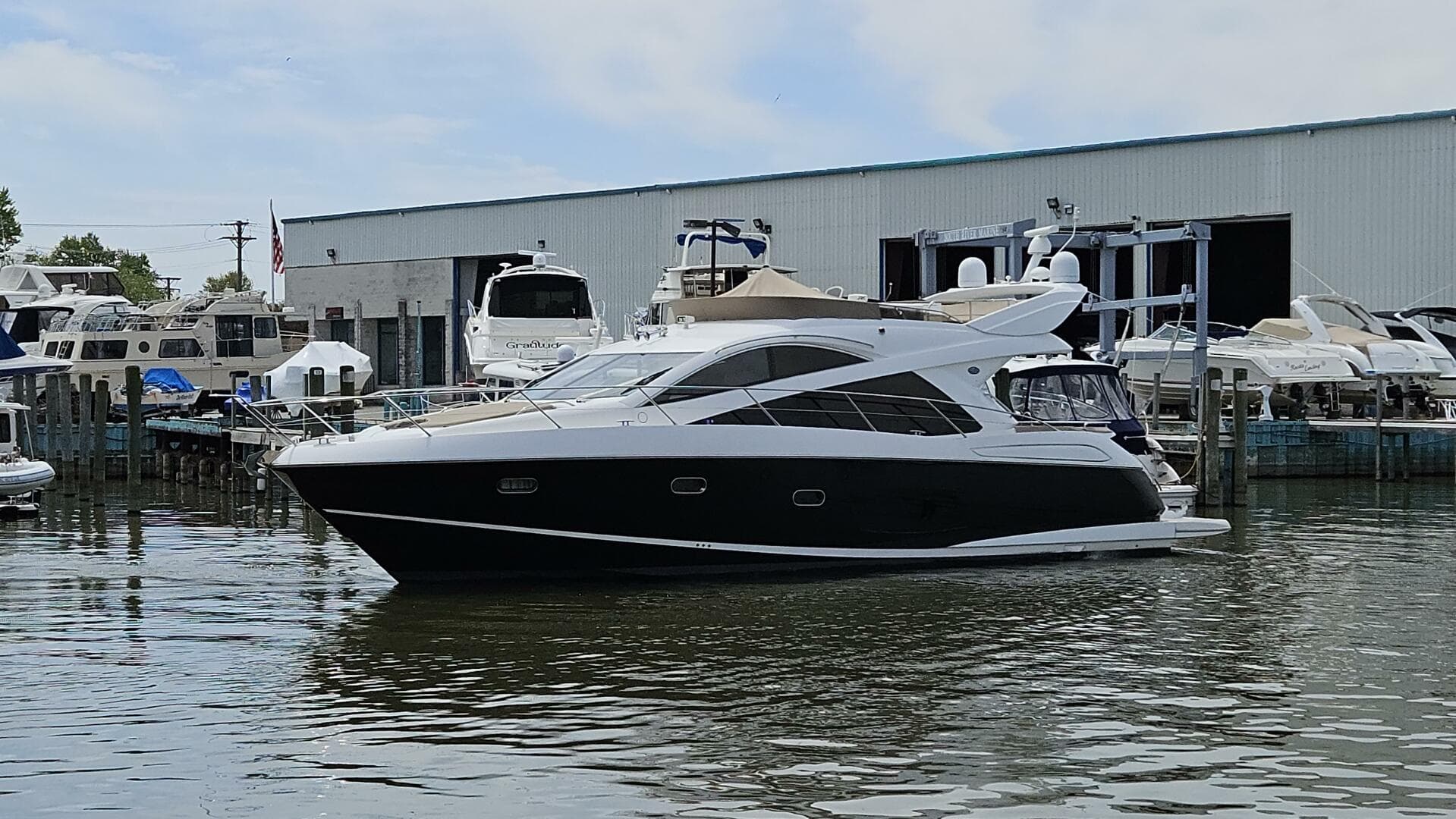 2012 Sunseeker Manhattan 53 — photo 1