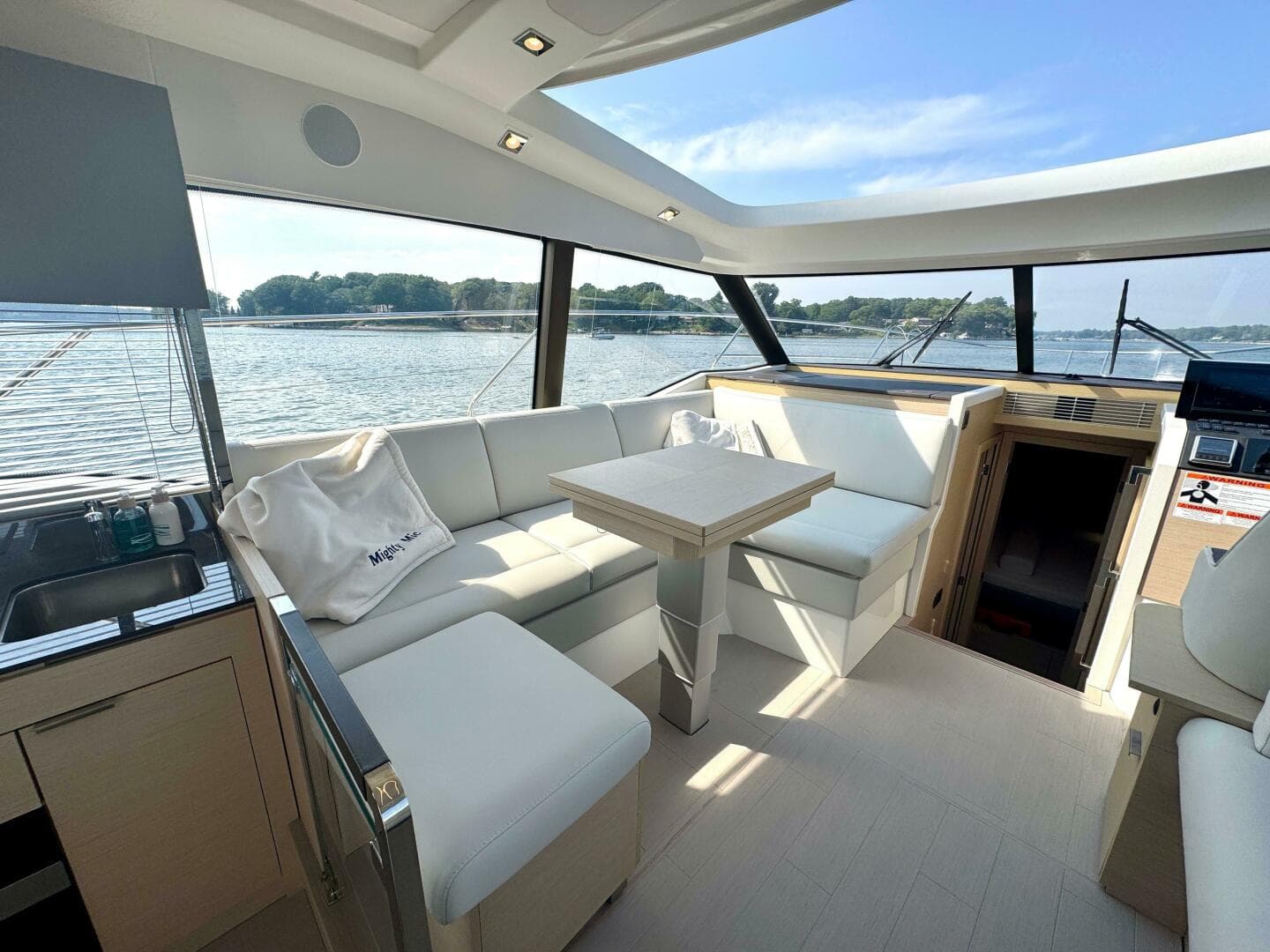 2024 Prestige 420S — photo 21