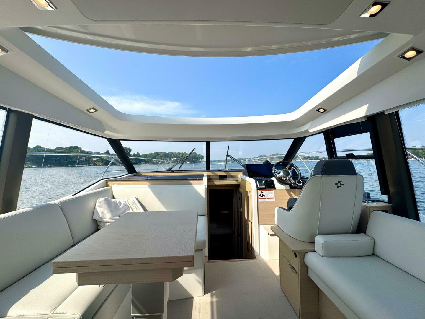 2024 Prestige 420S — photo 16