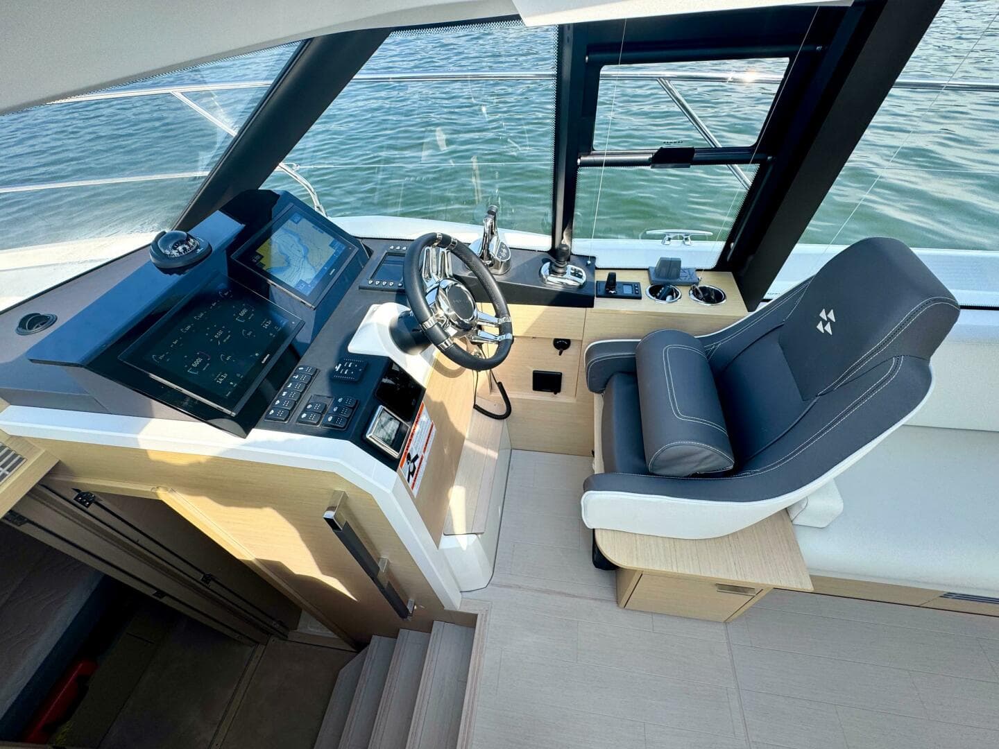 2024 Prestige 420S — photo 3