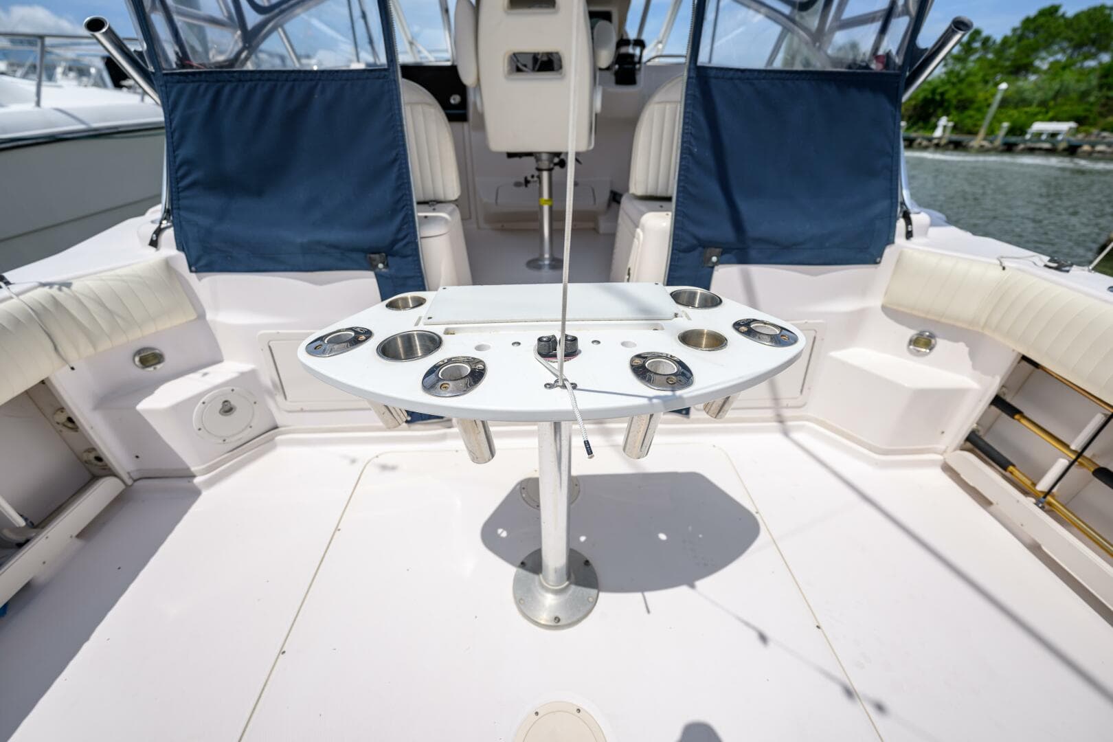 2003 Grady-White 330 Express — photo 11