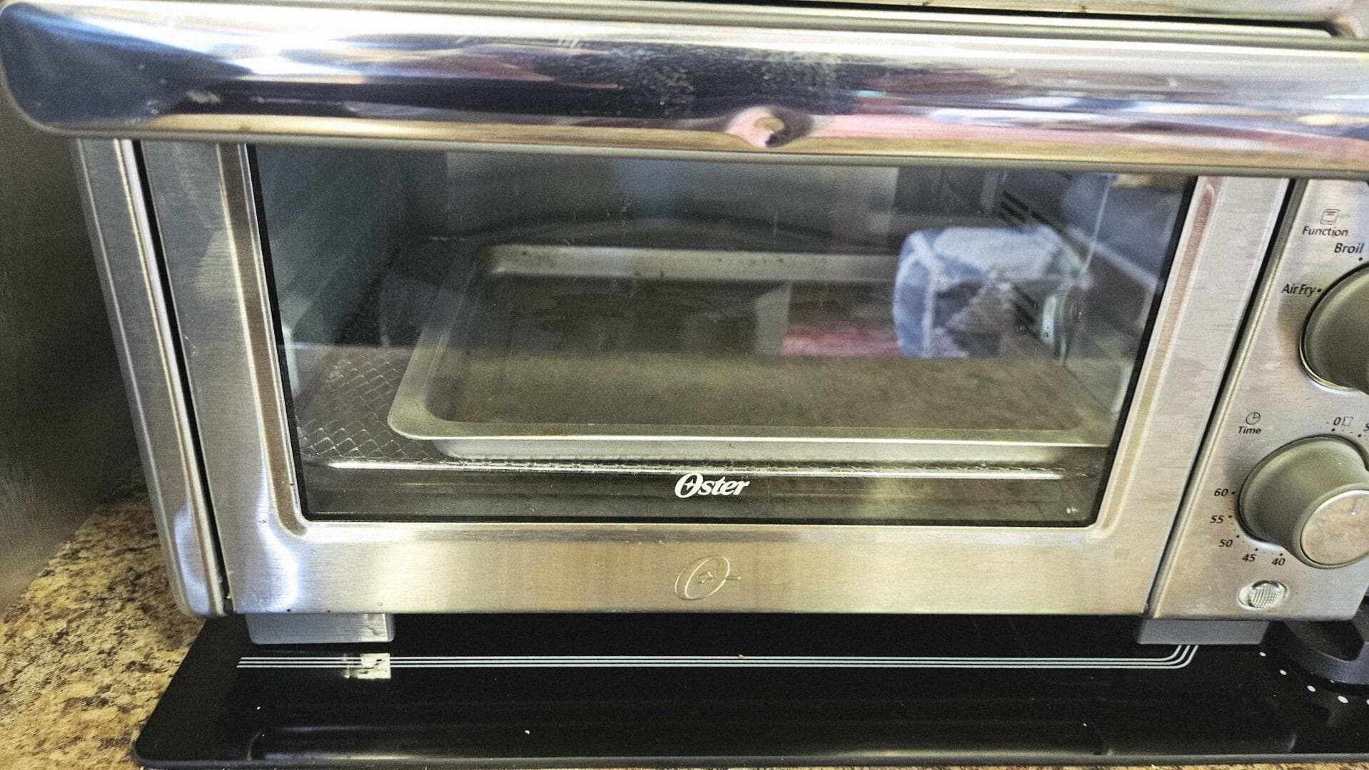 1986 Chris-Craft 381 Catalina — photo 23