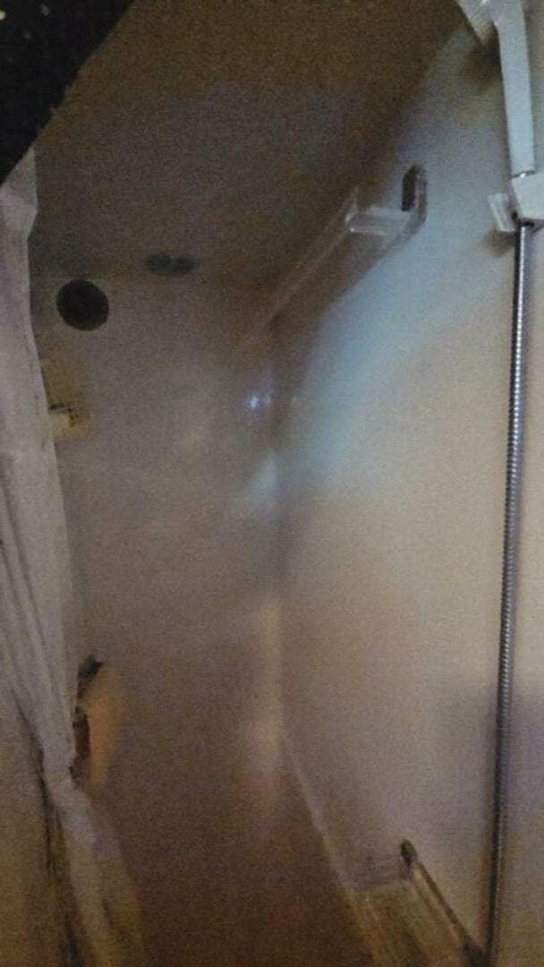 1986 Chris-Craft 381 Catalina — photo 31