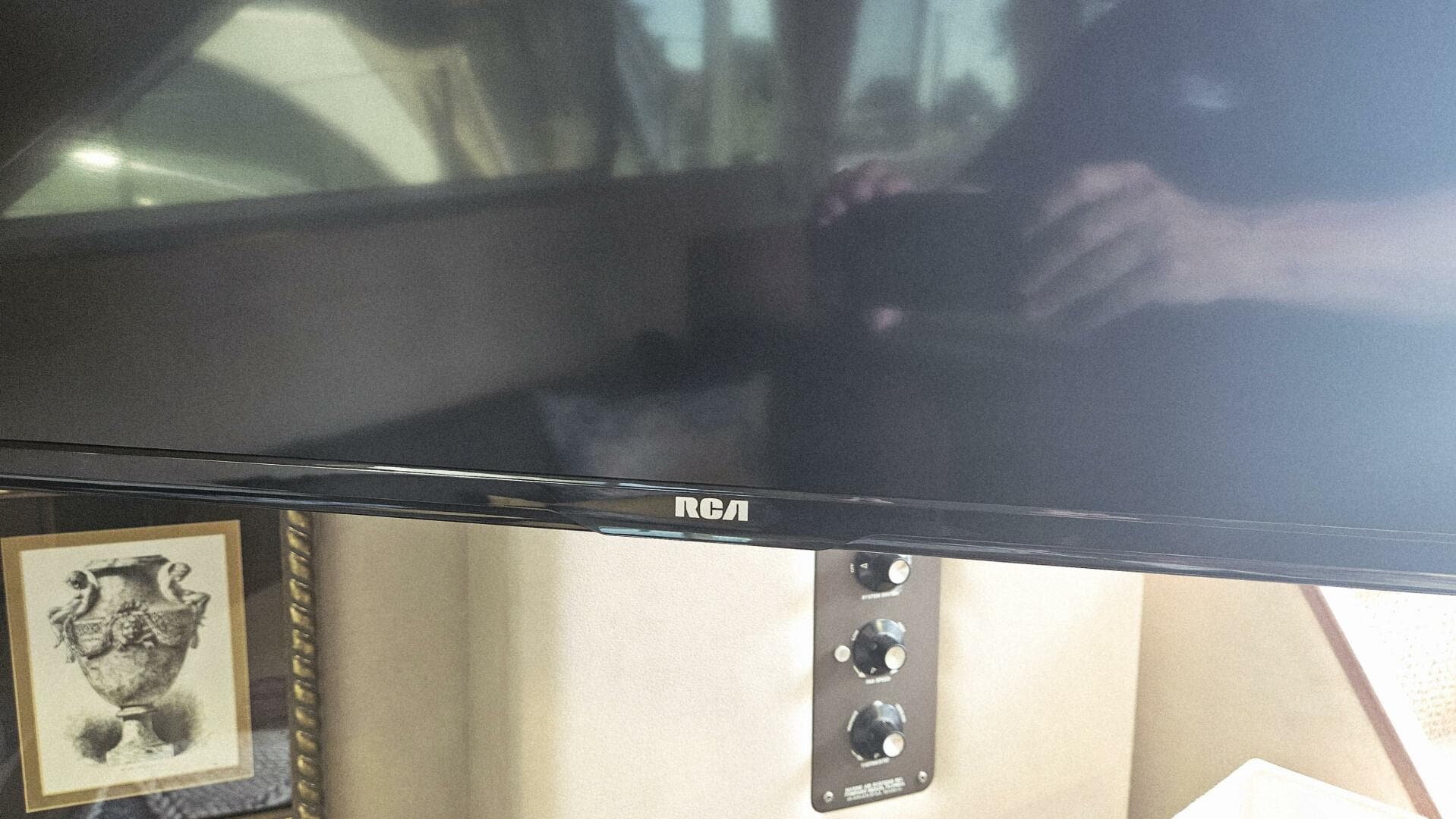 1986 Chris-Craft 381 Catalina — photo 20