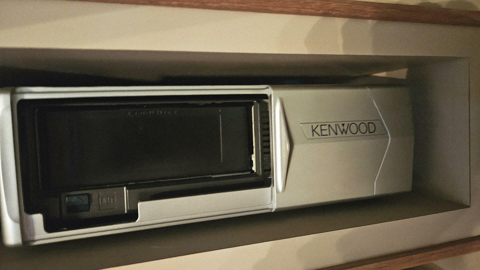 1986 Chris-Craft 381 Catalina — photo 35