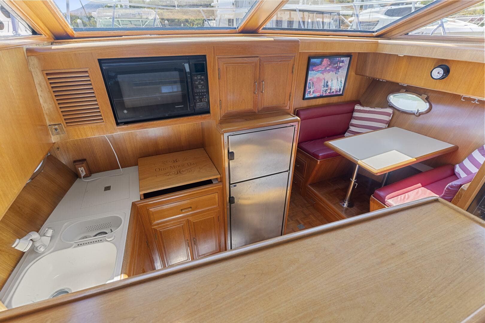 1993 Ocean Alexander — photo 31