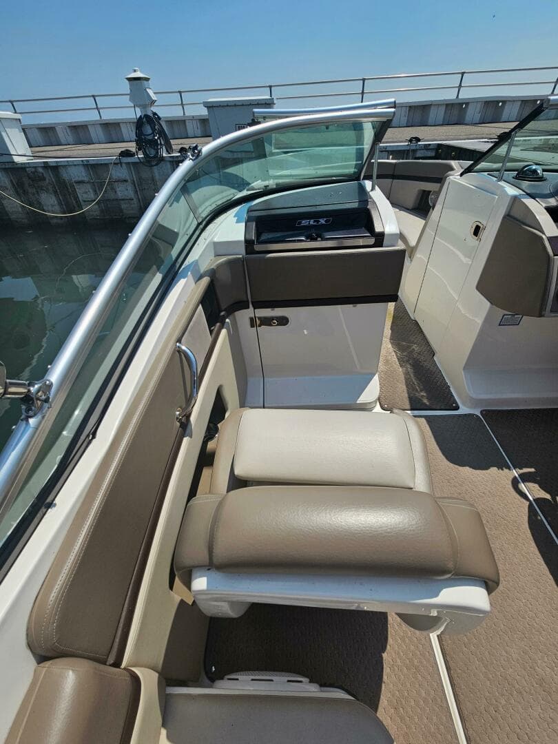 2012 Sea Ray 250 Slx — photo 14