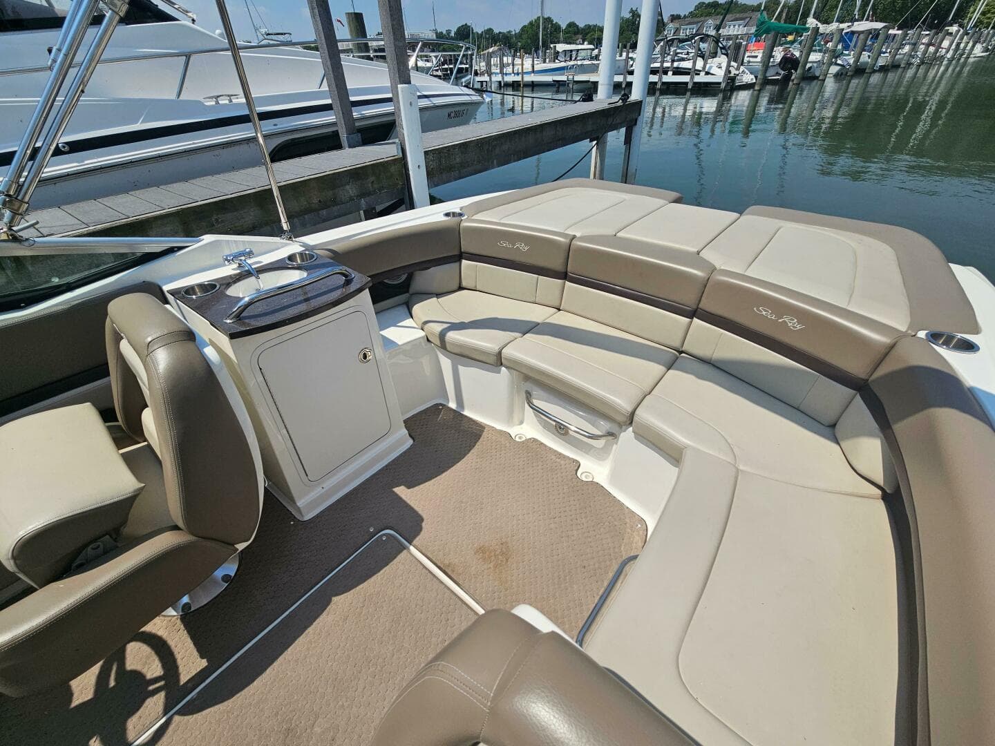 2012 Sea Ray 250 Slx — photo 3