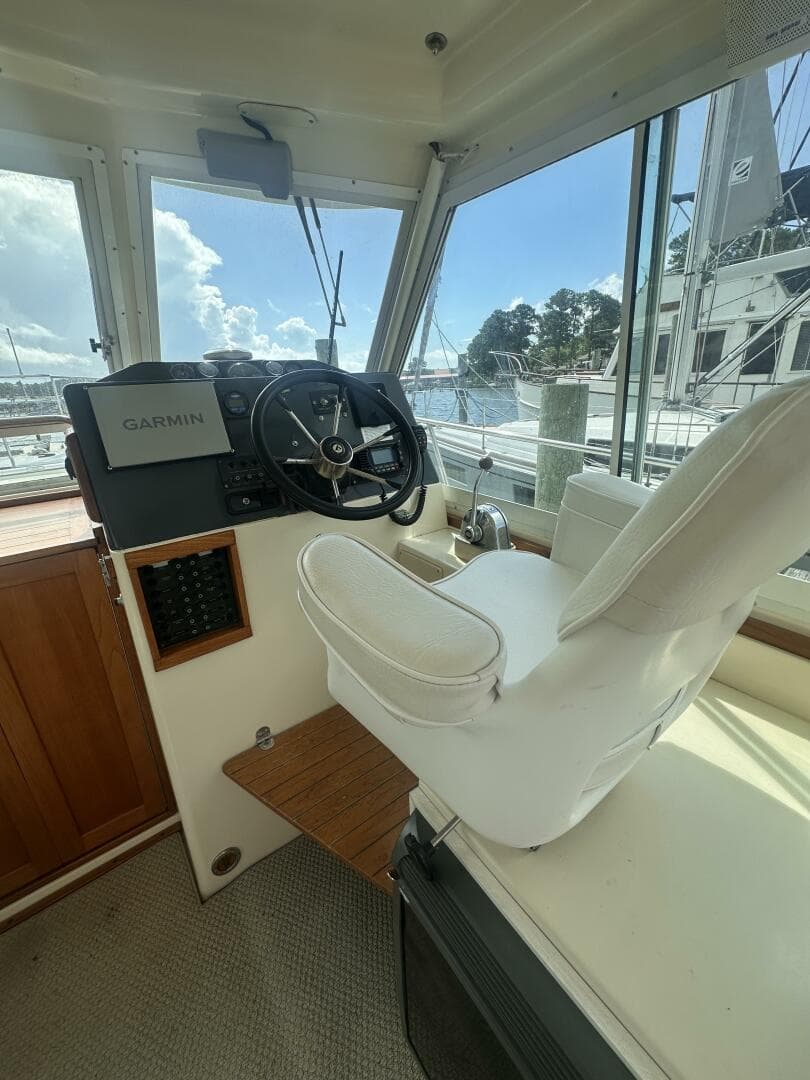 1996 Albin 31 Tournament Express — photo 15