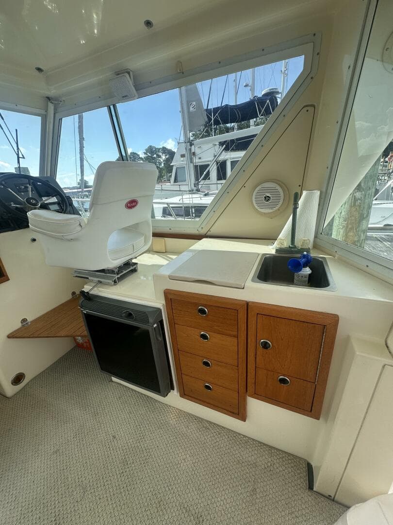 1996 Albin 31 Tournament Express — photo 16