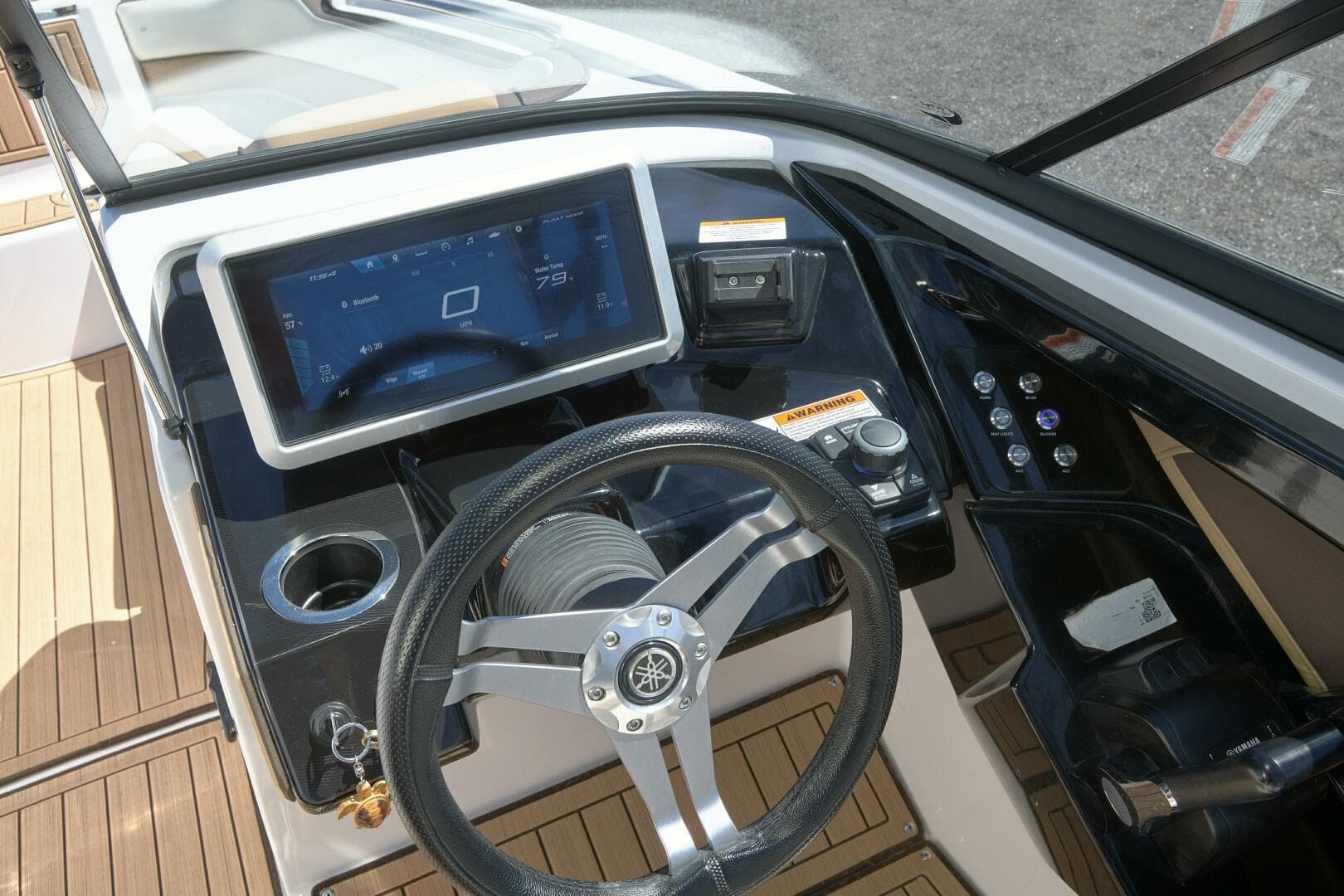 2023 Yamaha Boats 252S — photo 68